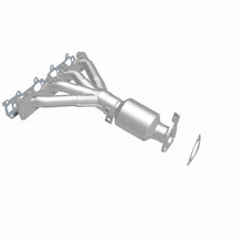 Load image into Gallery viewer, MagnaFlow Direct Fit Catalytic Converter 04-05 Chevrolet Malibu/Classic 2.2L (CA Emissions)