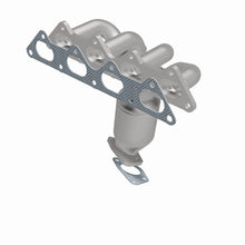 Load image into Gallery viewer, MagnaFlow Direct Fit Catalytic Converter 01-05 Dodge Stratus 2.4L