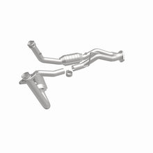 Load image into Gallery viewer, MagnaFlow Direct Fit Catalytic Converter 07-08 Jeep G/C OEM