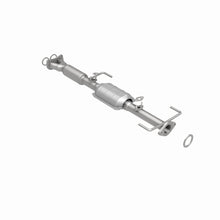 Load image into Gallery viewer, MagnaFlow Direct Fit Catalytic Converter Previa 95-96 2.4L