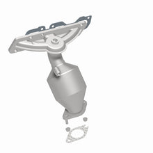 Load image into Gallery viewer, MagnaFlow Direct Fit Catalytic Converter 01-05 Ford Escape 3.0L