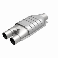 Load image into Gallery viewer, MagnaFlow Universal Catalytic Converter 2inch Inlet/2.5inch Outlet Dual/Single Oval Shape