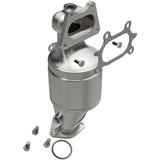 MagnaFlow Direct Fit Catalytic Converter 04-07 Saturn VUE 3.5L Front
