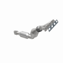 Load image into Gallery viewer, MagnaFlow Direct Fit Catalytic Converter 02-06 Cooper/S Manifold