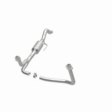 Load image into Gallery viewer, MagnaFlow Direct Fit Catalytic Converter California Grade 00-01 Dodge Durango 5.9L