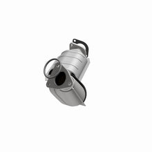 Load image into Gallery viewer, MagnaFlow Direct Fit Catalytic Converter 03-04 350Z/G35 Couple Passenger Side