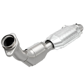 MagnaFlow Direct Fit Catalytic Converter 99 Ford F-150 4.6L