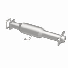 Load image into Gallery viewer, MagnaFlow Direct Fit Catalytic Converter Gm