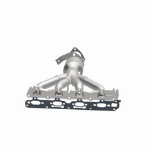 Load image into Gallery viewer, MagnaFlow Direct Fit Catalytic Converter 04-05 Chevrolet Malibu/Classic 2.2L (CA Emissions)
