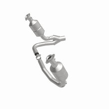 Load image into Gallery viewer, MagnaFlow Direct Fit Catalytic Converter OEM 2004 Dodge Dakota Underbody