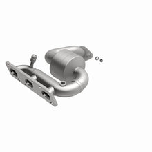 Load image into Gallery viewer, MagnaFlow Direct Fit Catalytic Converter 00-03 Ford Taurus 3.0L
