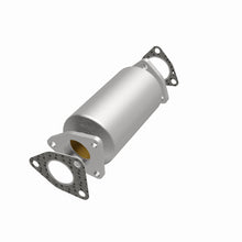 Load image into Gallery viewer, MagnaFlow Direct Fit Catalytic Converter Honda 80 87