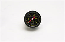 Load image into Gallery viewer, Russell Performance 15 psi fuel pressure gauge black face and case (Liquid-filled)