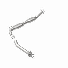 Load image into Gallery viewer, MagnaFlow Direct Fit Catalytic Converter 07-07/08 Toyota Tundra 5.7L Driver Side