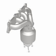Load image into Gallery viewer, MagnaFlow Direct Fit Catalytic Converter 01-02 Saturn SC/SL/SW 1.9L