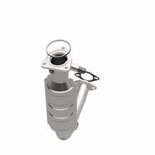 Load image into Gallery viewer, MagnaFlow Direct Fit Catalytic Converter 00-02 Focus 2.0L OEM