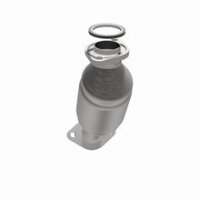Load image into Gallery viewer, MagnaFlow Direct Fit Catalytic Converter 01-03 Highlander 3L frt OEM