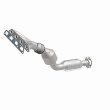 Load image into Gallery viewer, MagnaFlow Direct Fit Catalytic Converter 02-06 Cooper/S manf OEM