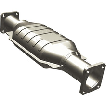 Load image into Gallery viewer, MagnaFlow Direct Fit Catalytic Converter 91-94 Isuzu Rodeo 3.1L V6