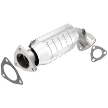 Load image into Gallery viewer, MagnaFlow Direct Fit Catalytic Converter Audi 97-05 A4/A4 Quattro / Volkswagen 00-05 Passat 1.8L