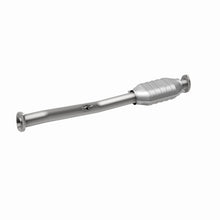 Load image into Gallery viewer, MagnaFlow Direct Fit Catalytic Converter 95-98 Toyota T100 4WD 3.4L