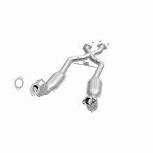 Load image into Gallery viewer, MagnaFlow Direct Fit Catalytic Converter 96-98 Ford Mustang 4.6L