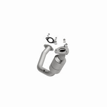 Load image into Gallery viewer, MagnaFlow Direct Fit Catalytic Converter 04 Chevy Malibu 3.5L