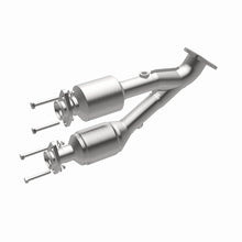 Load image into Gallery viewer, MagnaFlow Direct Fit Catalytic Converter 00-01 Cherokee Front 4.0L