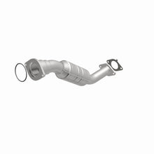 Load image into Gallery viewer, MagnaFlow Direct Fit Catalytic Converter 2008 Buick Lucerene 3.8L