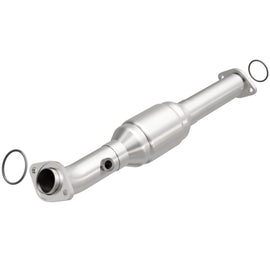 MagnaFlow Direct Fit Catalytic Converter 05-09 Toyota Tacoma 4.0L P/S Rear