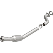 Load image into Gallery viewer, MagnaFlow Direct Fit Catalytic Converter 2005-2006 Pontiac GTO 6.0L Underbody
