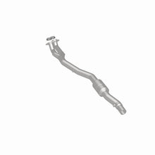 Load image into Gallery viewer, MagnaFlow Direct Fit Catalytic Converter 97-98 BMW 540I / 97-98 740I / 96-98 740IL 4.4L D/S
