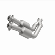 Load image into Gallery viewer, MagnaFlow Direct Fit Catalytic Converter 1995-1997 Jaguar Vanden Plas/ XJ6 4.0