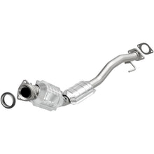 Load image into Gallery viewer, MagnaFlow Direct Fit Catalytic Converter 08 Trailb/Envoy 4.2L OEM