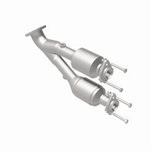 Load image into Gallery viewer, MagnaFlow Direct Fit Catalytic Converter 00-01 Cherokee 4L frt OEM