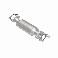 Load image into Gallery viewer, MagnaFlow Direct Fit Catalytic Converter 06-10 Hyundai Elantra 2.0L Rear/2011 Kia Soul 2.0L Rear