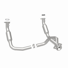 Load image into Gallery viewer, MagnaFlow Direct Fit Catalytic Converter 2007-2008 Cadillac Escalade 6.2L