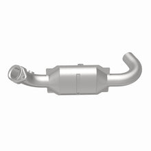 Load image into Gallery viewer, MagnaFlow Direct Fit Catalytic Converter 07-08 Expe/Nav 5.4L D/S OEM