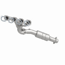 Load image into Gallery viewer, MagnaFlow Direct Fit Catalytic Converter 02-03 BMW 745i 4.4L