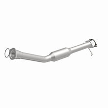 Load image into Gallery viewer, MagnaFlow DF Catalytic Conv Chevy 06-09 Impala SS/06-07 Monte Carlo SS/05-08 Pontiac Grand Prix 5.3L