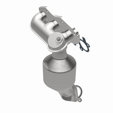 Load image into Gallery viewer, MagnaFlow Direct Fit Catalytic Converter 10-14 RX450H 3.5L Left