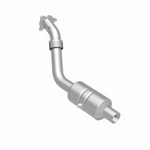 Load image into Gallery viewer, MagnaFlow Direct Fit Catalytic Converter 04-06 Chrysler Pacifica 3.5
