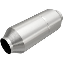 Load image into Gallery viewer, MagnaFlow Universal Catalytic Converter 2.25 inch C/C spun body
