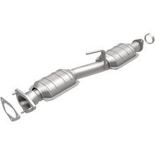 Load image into Gallery viewer, MagnaFlow Direct Fit Catalytic Converter 95 Explorer 4.0L CA