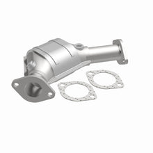 Load image into Gallery viewer, MagnaFlow Direct Fit Catalytic Converter 95-99 Subaru Impreza 2.2L