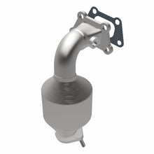 Load image into Gallery viewer, MagnaFlow Direct Fit Catalytic Converter 10-11 Equinox 3.0L Underbody
