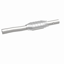 Load image into Gallery viewer, MagnaFlow Direct Fit Catalytic Converter 01-04 Jeep G/C 4.0L OEM