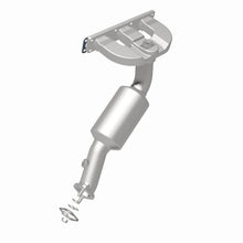 Load image into Gallery viewer, MagnaFlow Direct Fit Catalytic Converter BMW 3 01-06 Rear OEM