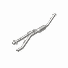 Load image into Gallery viewer, MagnaFlow Direct Fit Catalytic Converter 1997-2000 Ford Explorer 4.0