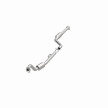 Load image into Gallery viewer, MagnaFlow Direct Fit Catalytic Converter 96-98 Mercedes SL500 5.0L